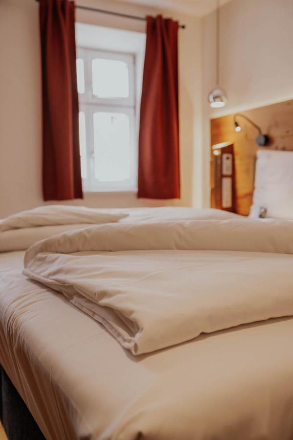 Altstadtmittehotel Sonne Dinkelsbühl Екстериор снимка