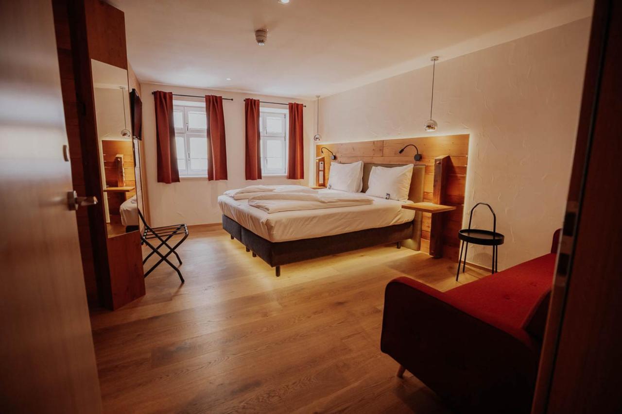 Altstadtmittehotel Sonne Dinkelsbühl Екстериор снимка